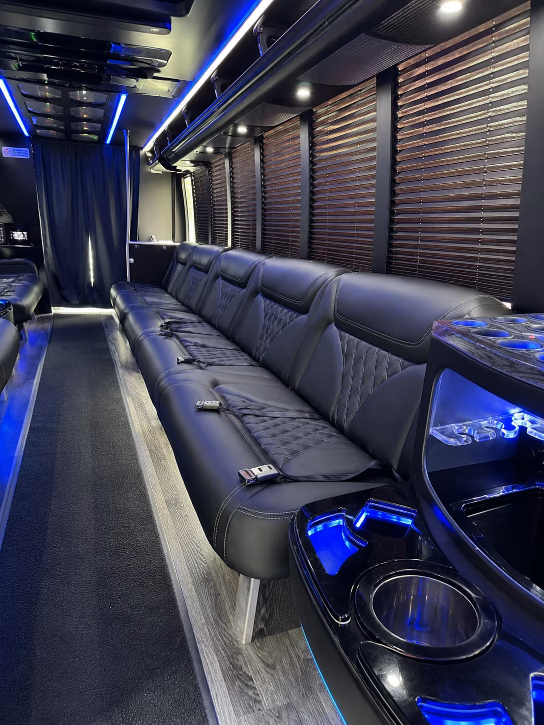 Temecula Winery Tour & Pub Crawl Transportation